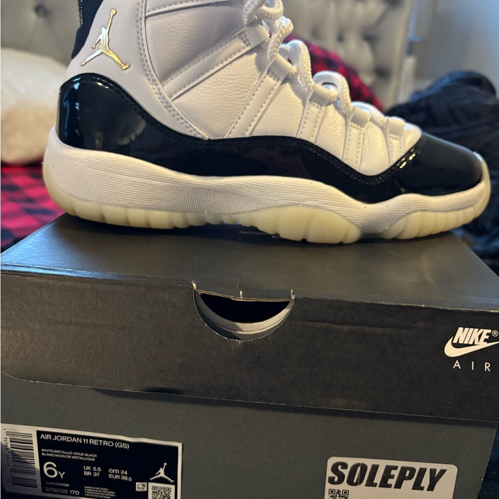 Nike Air Jordan Kids Shoes - White and Black